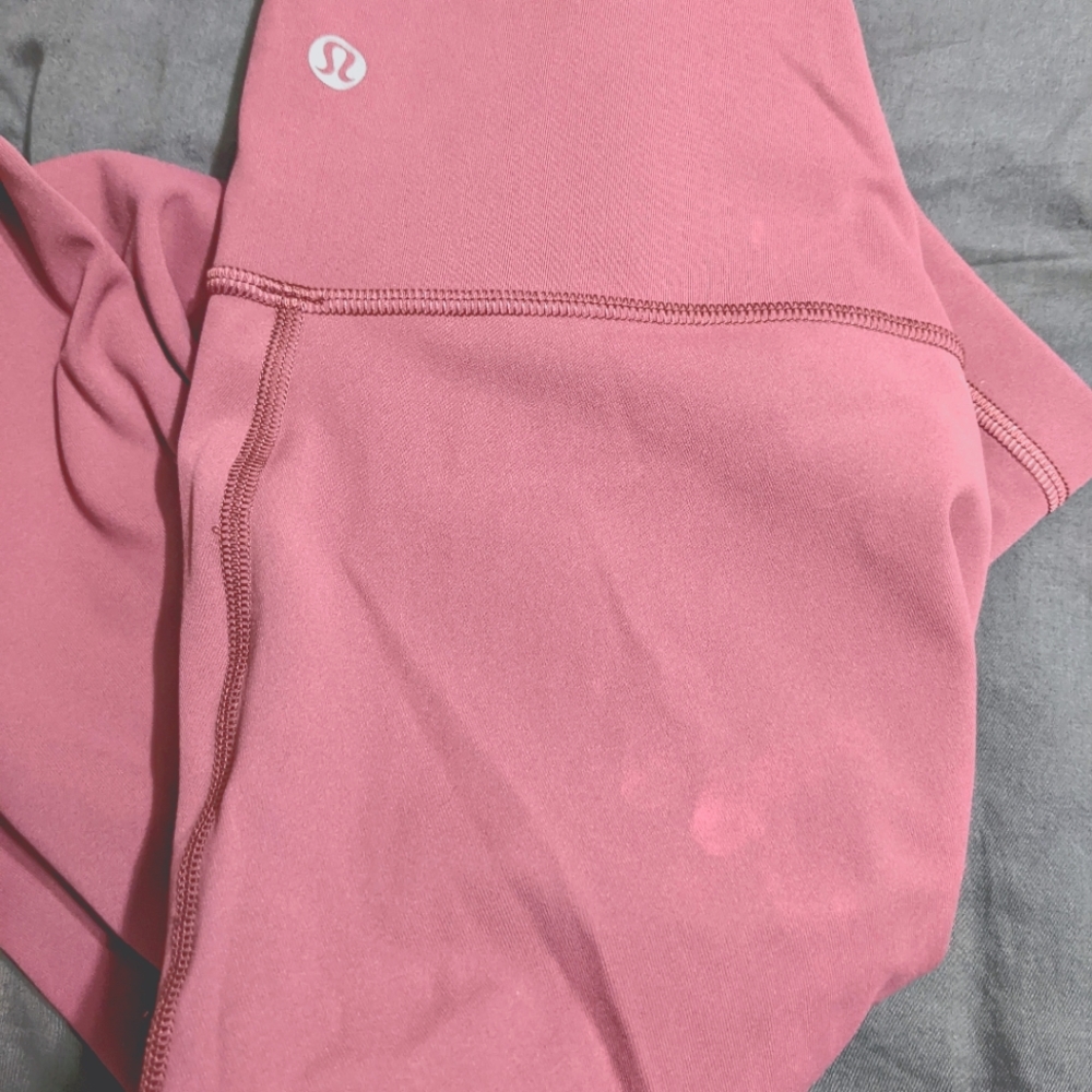 Wunder Under full length pink leggings